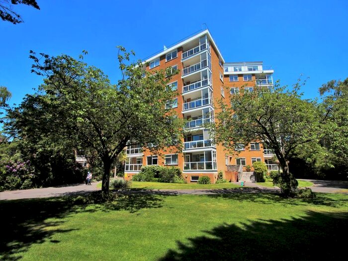 3 Bedroom Flat To Rent In St Antonys, West Cliff Road, Bournemouth, BH4