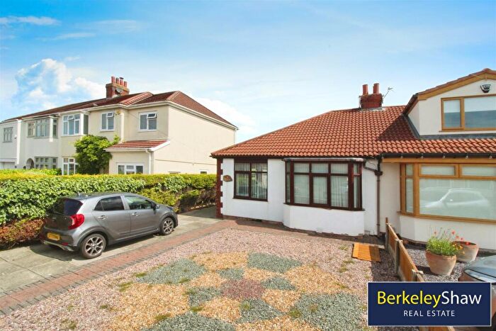 2 Bedroom Bungalow To Rent In Birchfield Way, Liverpool, L31