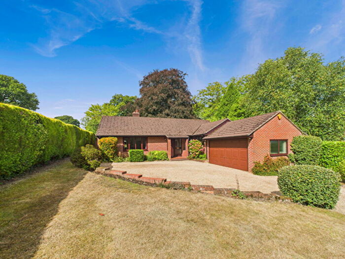 3 Bedroom Detached Bungalow For Sale In Higher Broad Oak Road, West Hill, EX11