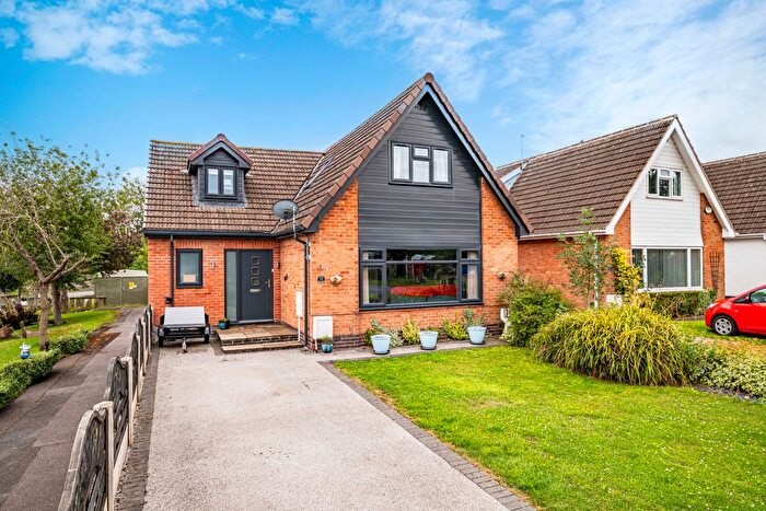 4 Bedroom Detached House For Sale In The Meadows, Long Bennington, NG23