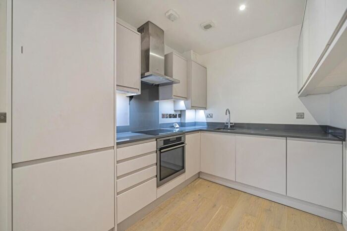 1 Bedroom Flat To Rent In Marion Crescent Orpington, BR5