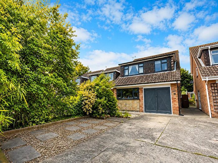 4 Bedroom Detached House For Sale In Springfield Road, Springfield, Chelmsford, CM2