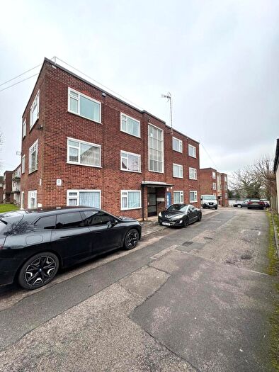 1 Bedroom Apartment For Sale In Wingate Close, B30