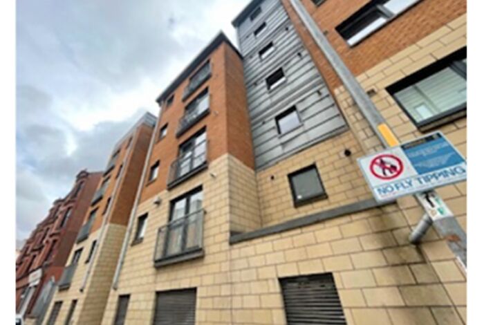2 Bedroom Flat To Rent In , Barrland Street, G41