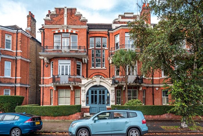 2 Bedroom Flat To Rent In Stamford Brook Avenue, London, W6