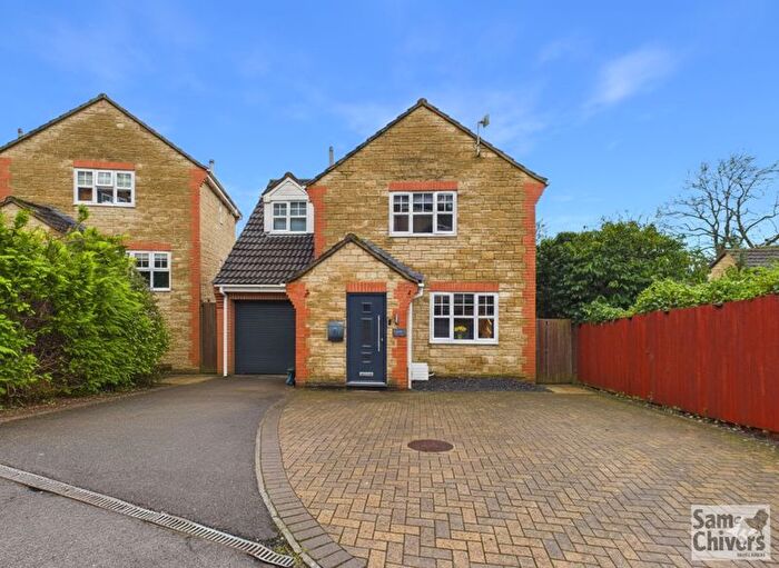 4 Bedroom Detached House For Sale In Ivy Walk, Midsomer Norton, BA3