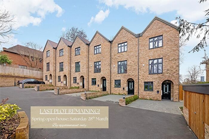 4 Bedroom End Terrace House For Sale In Whitgift Heights, Haling Park Road, South Croydon, CR2