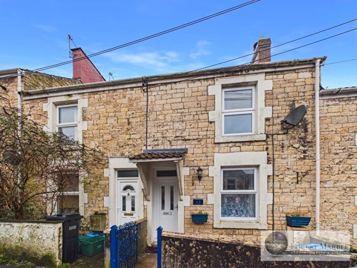 2 Bedroom Cottage For Sale In Rock Road, Midsomer Norton, BA3