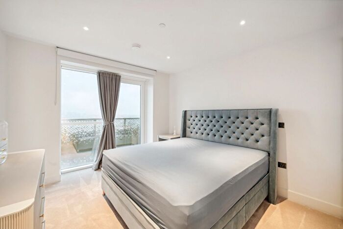 2 Bedroom Flat For Sale In Cassini Tower, White City Living, W12