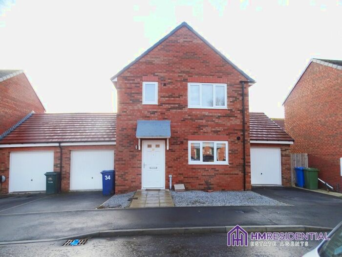 3 Bedroom Detached House To Rent In Juniper Drive, Fenham, Newcastle Upon Tyne, NE4