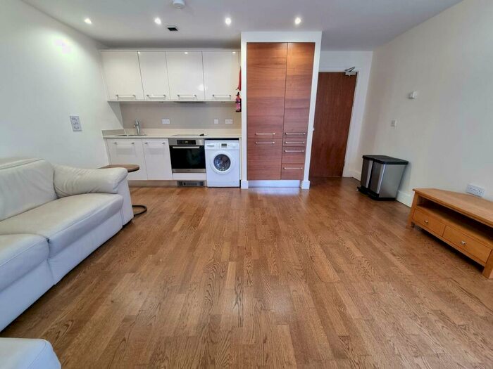 2 Bedroom Flat To Rent In Maia House, Falcon Drive, Cardiff Bay, CF10