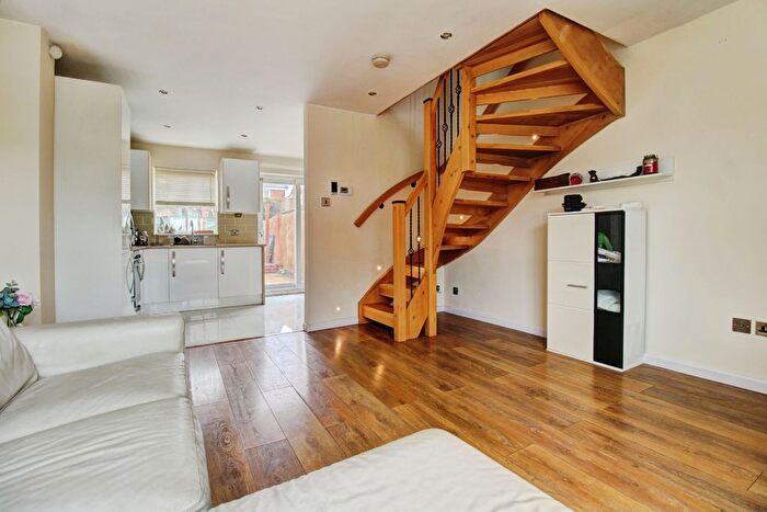 2 Bedroom Terraced House For Sale In Allerdale Road, Walsall, WS8