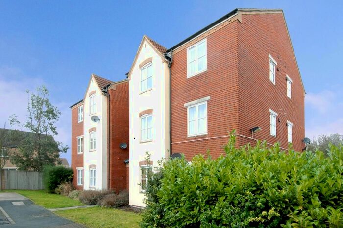 1 Bedroom Flat To Rent In St Hughes Rise, Didcot, OX11