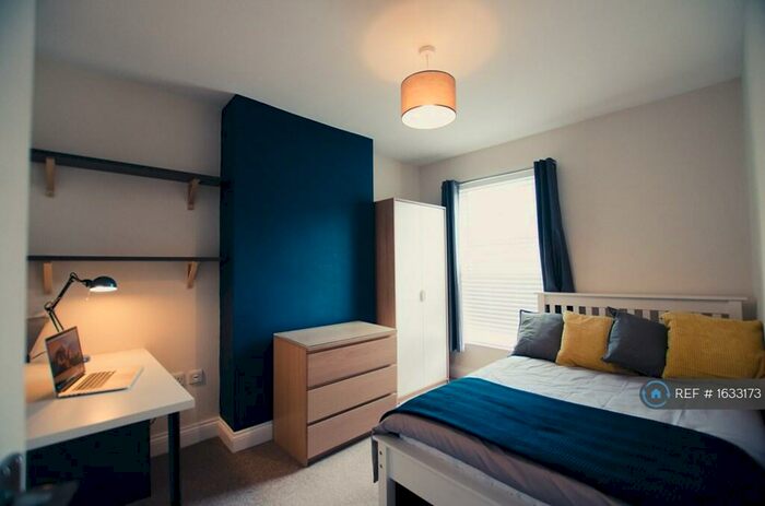 3 Bedroom End Of Terrace House To Rent In Radbourne Street, Derby, DE22