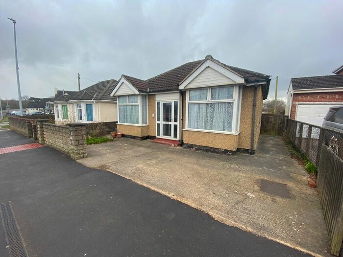 3 Bedroom Property To Rent In Oxford Road, Swindon, SN3