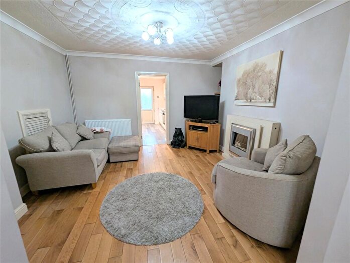 3 Bedroom Terraced House For Sale In Darren Road, Ystalyfera, Swansea, Neath Port Talbot, SA9