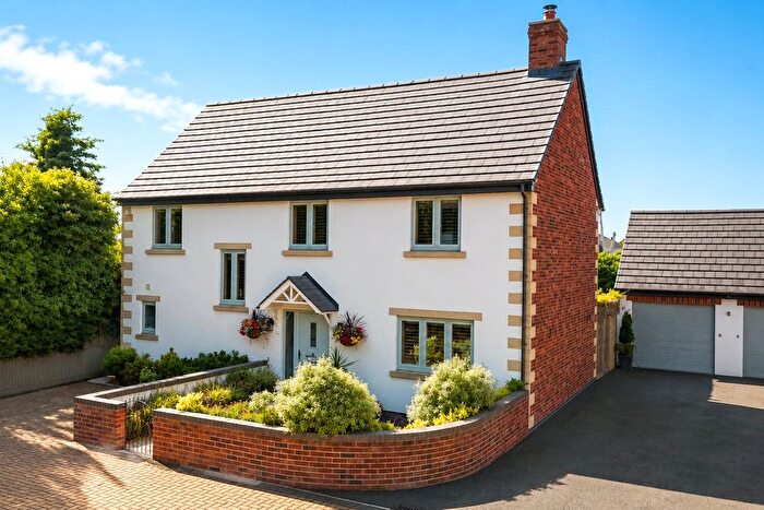 4 Bedroom Detached House For Sale In Youngs Court, Westbury, BA13
