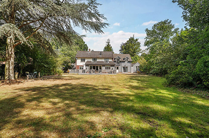 5 Bedroom Detached House For Sale In The Park, Great Barton, IP31