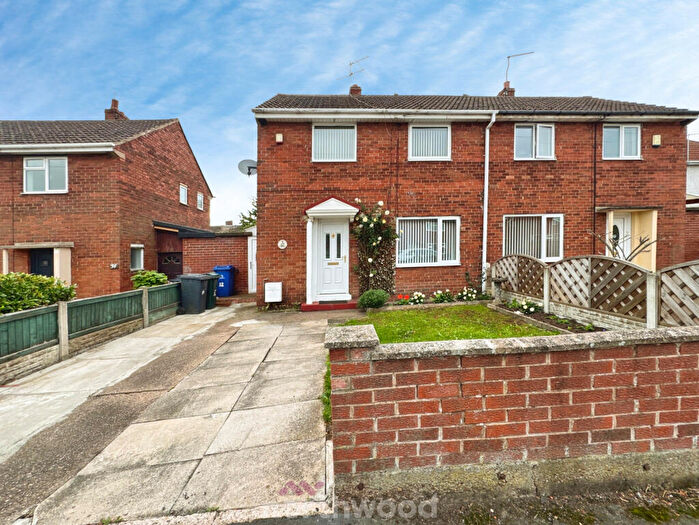 2 Bedroom Semi-Detached House For Sale In Miller Lane, Thorne, DN8
