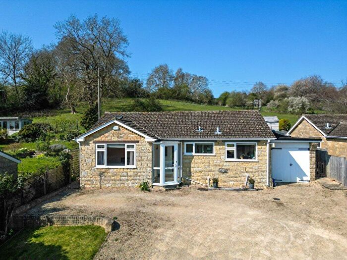 2 Bedroom Bungalow For Sale In Upper Brailes, Banbury, Oxfordshire, OX15