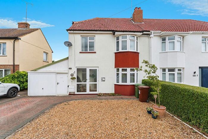 3 Bedroom Semi-Detached House For Sale In Blackmill Road, Chatteris, PE16