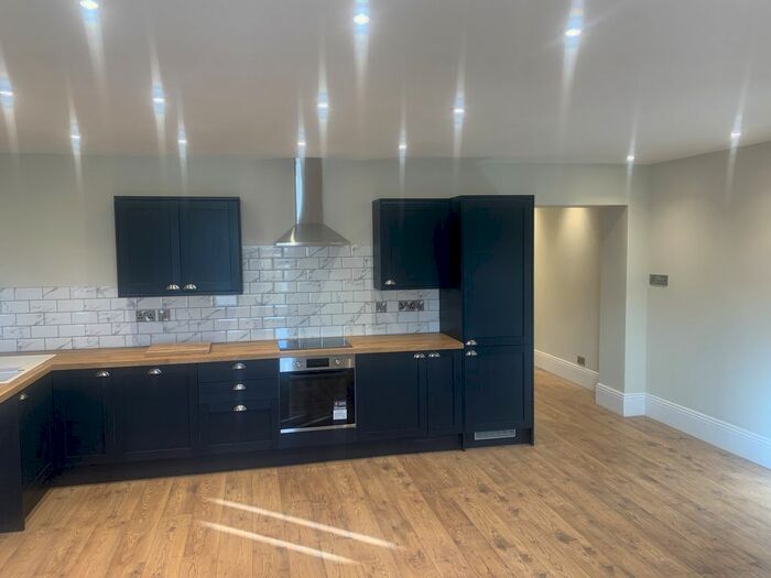 2 Bedroom Flat To Rent In Eversfield Place, St Leonards On Sea, TN37