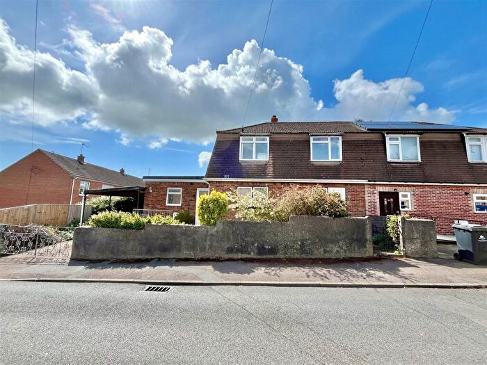 3 Bedroom Semi-Detached House For Sale In Oak Way, Littledean, Cinderford, GL14