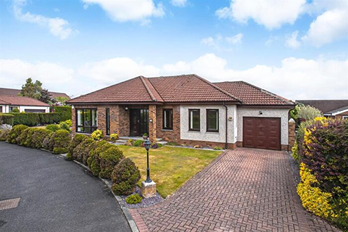 4 Bedroom Detached Bungalow For Sale In Francis Court, Dunfermline, KY12