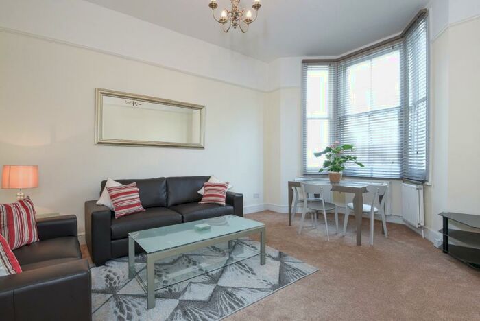 1 Bedroom Apartment To Rent In Finborough Road Chelsea, SW10