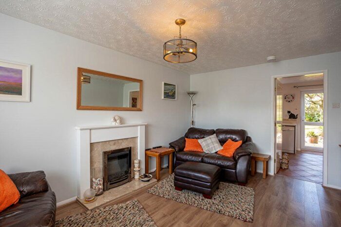 3 Bedroom End Of Terrace House For Sale In Kingfisher Road, Mountsorrel, LE12