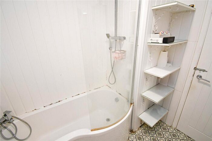 1 Bedroom Flat For Sale In Gateacre Court, Ellesmere Port, Cheshire, CH66