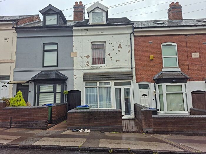 3 Bedroom Terraced House To Rent In Sycamore Road, Smethwick, B66