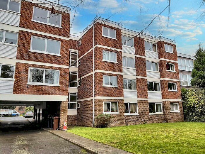 1 Bedroom Flat To Rent In Hayne Road, Beckenham, BR3