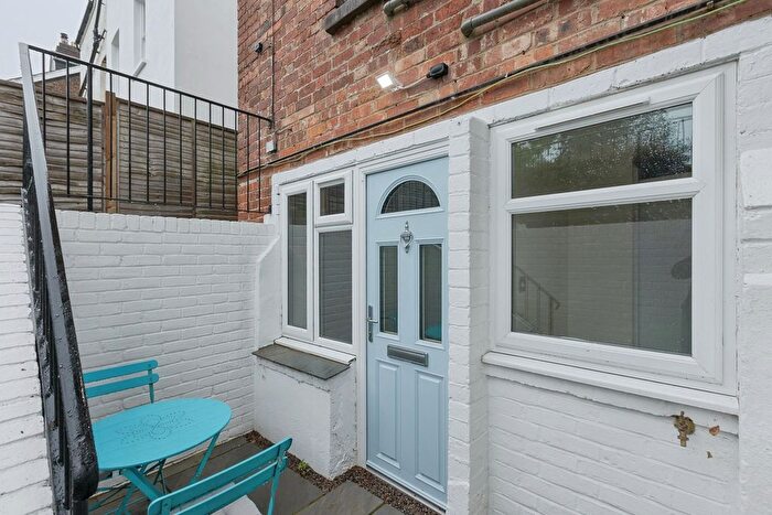 1 Bedroom Flat For Sale In Culverden Park Road, Tunbridge Wells, Kent, TN4