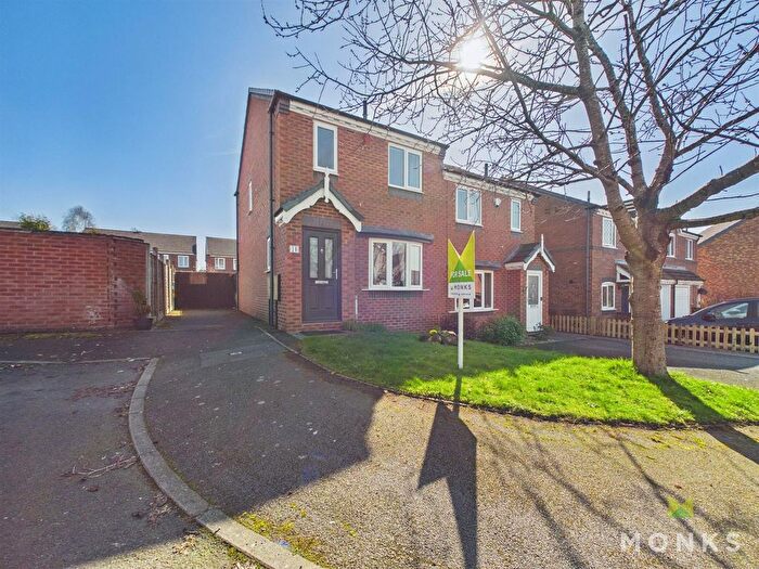 3 Bedroom Semi Detached House For Sale In Hebden Grove, Shrewsbury, SY3