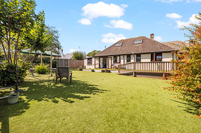4 Bedroom Bungalow For Sale In Harmans Cross, Dorset, BH20