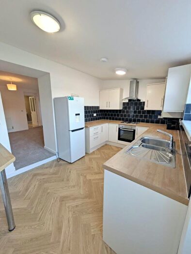 3 Bedroom Terraced House To Rent In Vivian Street, Tylorstown, CF43