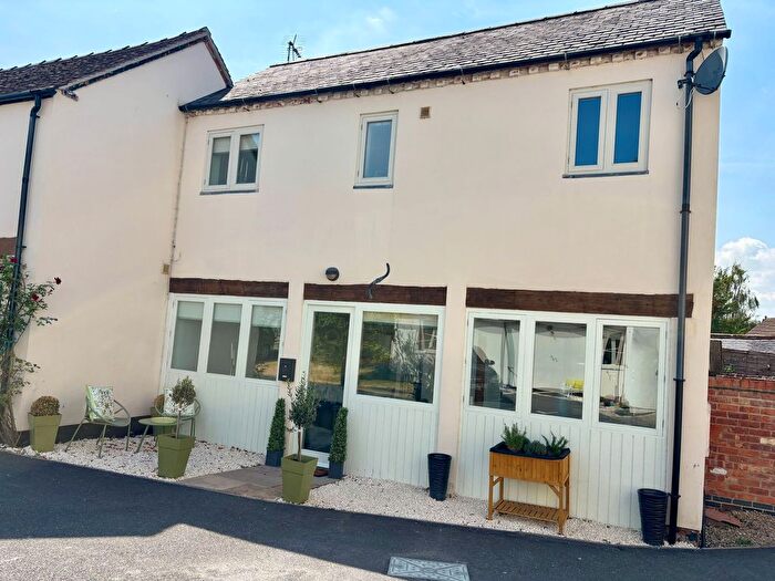 2 Bedroom Property For Sale In Market Place, Belton, LE12