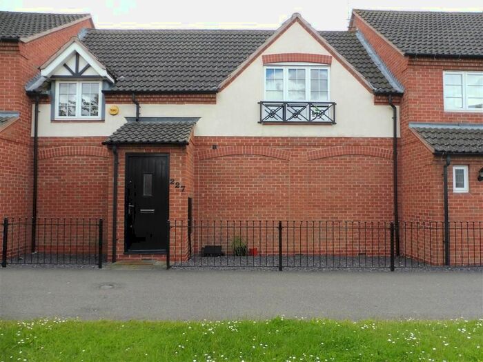 2 Bedroom Property To Rent In West Lake Avenue, Hampton Vale, Peterborough, PE7