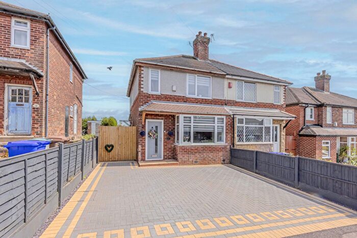 3 Bedroom Semi-detached House For Sale In Gibson Place, Stoke-On-Trent, ST3