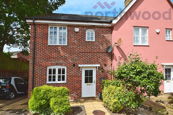 3 Bedroom Terraced House To Rent In Robert Norgate Close, Horstead, Norwich, NR12