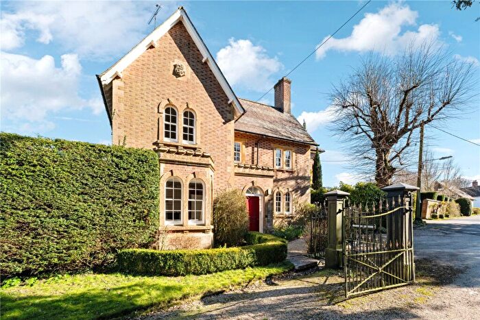 3 Bedroom Detached House For Sale In The Square, Puddletown, Dorchester, DT2