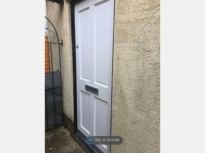 1 Bedroom Flat To Rent In Shirley, Southampton, SO15