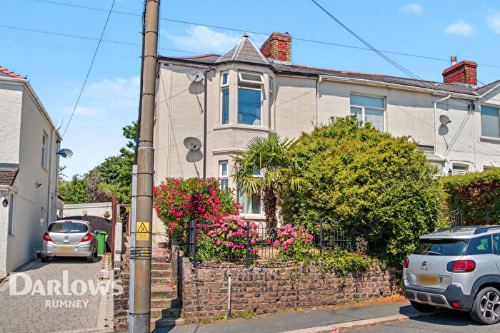 2 Bedroom Flat For Sale In Ty Fry Road, Cardiff, CF3