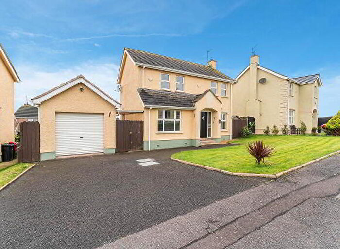 3 Bedroom Detached House For Sale In Fox`s Hill, Craigavon, BT67