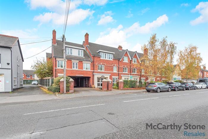 2 Bedroom Apartment For Sale In Poppy Court, Jockey Road, Boldmere, Sutton Coldfield, West Midlands, B73