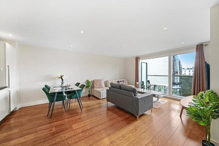2 Bedroom Apartment To Rent In Abbey Road, London, NW8