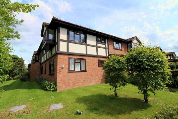 1 Bedroom Retirement Property For Sale In Forge Close, Hayes, Bromley, BR2