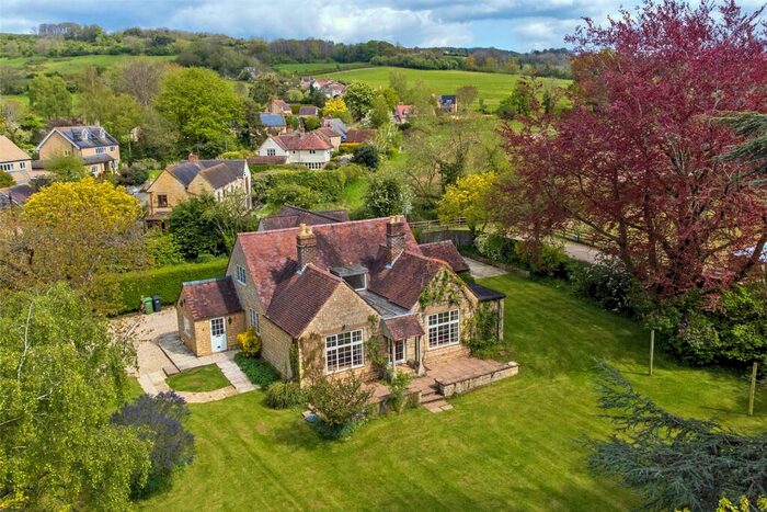 4 Bedroom Equestrian Facility To Rent In Westmancote, Tewkesbury, Gloucestershire, GL20