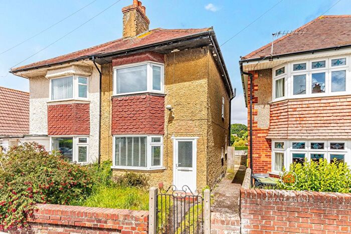 2 Bedroom Semi-Detached House For Sale In Kingswell Road, Bournemouth, BH10